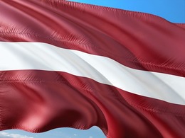 Bandiera Latvia.jpg
